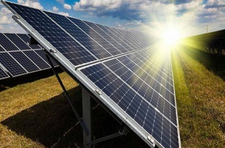 راه‌اندازی نیروگاه‌های خورشیدی در 12 بقعه متبرکه
