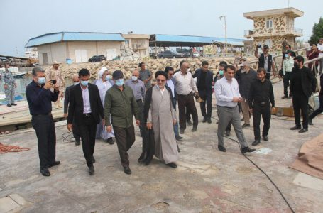 پروژه ۱۲۵۰ تنی پرورش ماهی در قفس در استان بوشهر به بهره برداری رسید