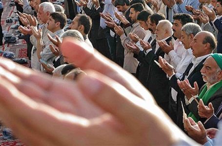 اقامه نماز عید فطر در ۲ هزار بقعه متبرکه کشور